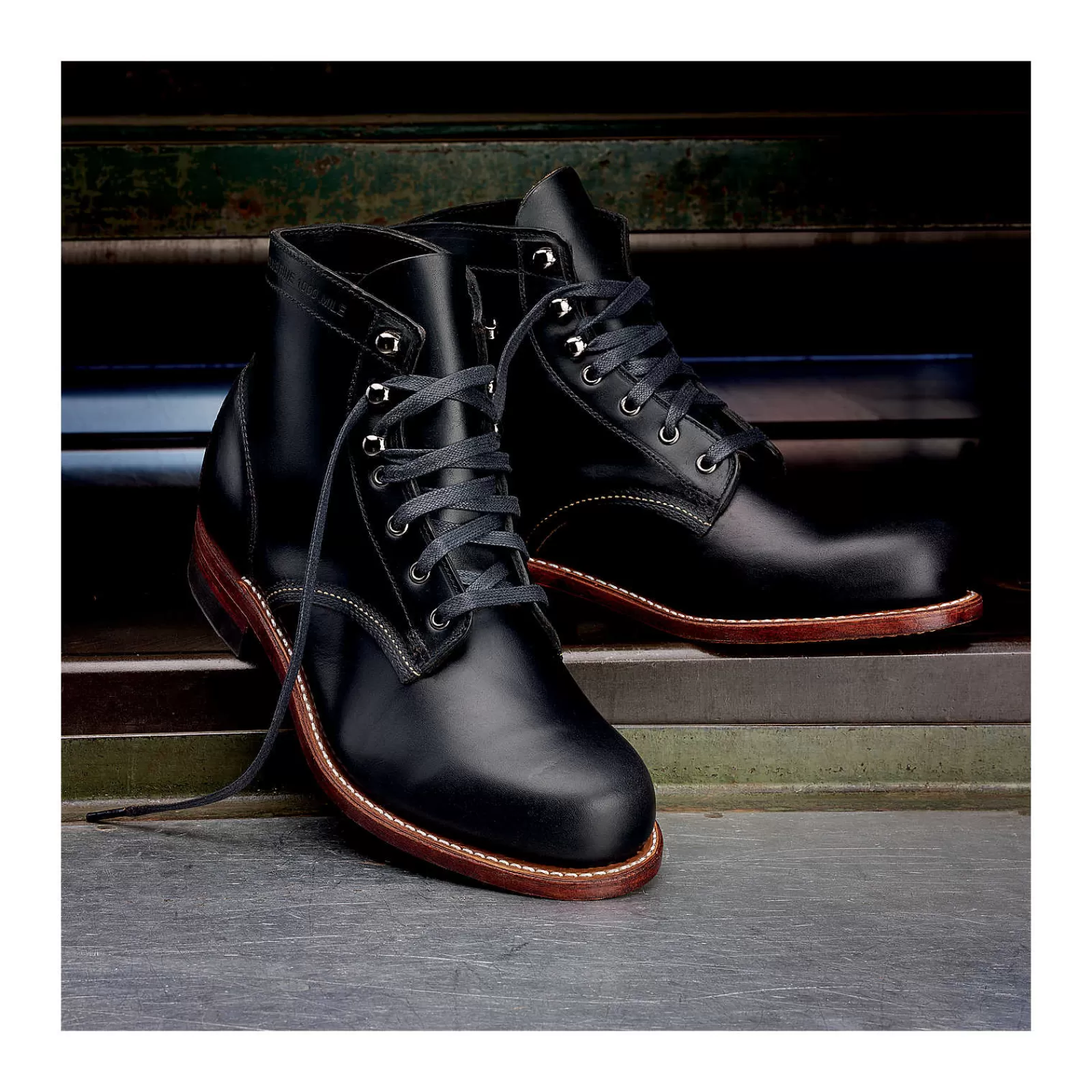 Wolverine 1000 Mile Plain-Toe Original Boot Black Fashion